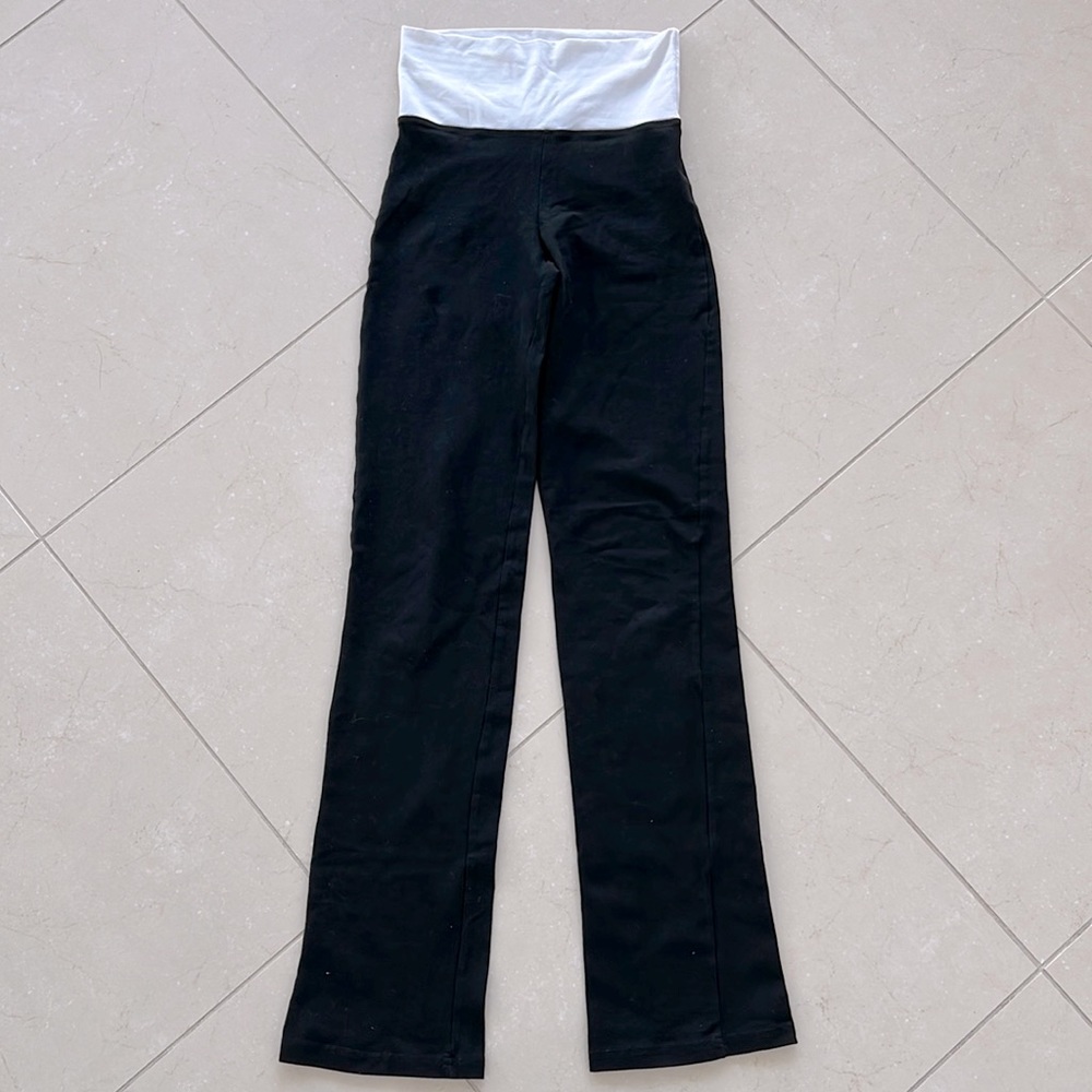 Black Yoga Pants